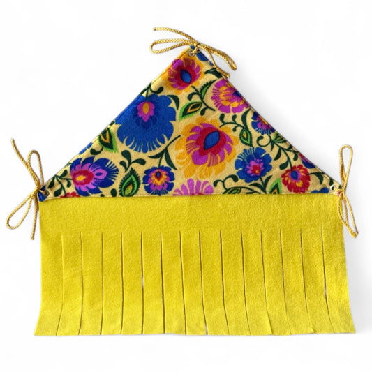 Komplektas jūrų kiaulytėms „Gėlės geltoname fone“ | Rankų darbo Lietuvoje