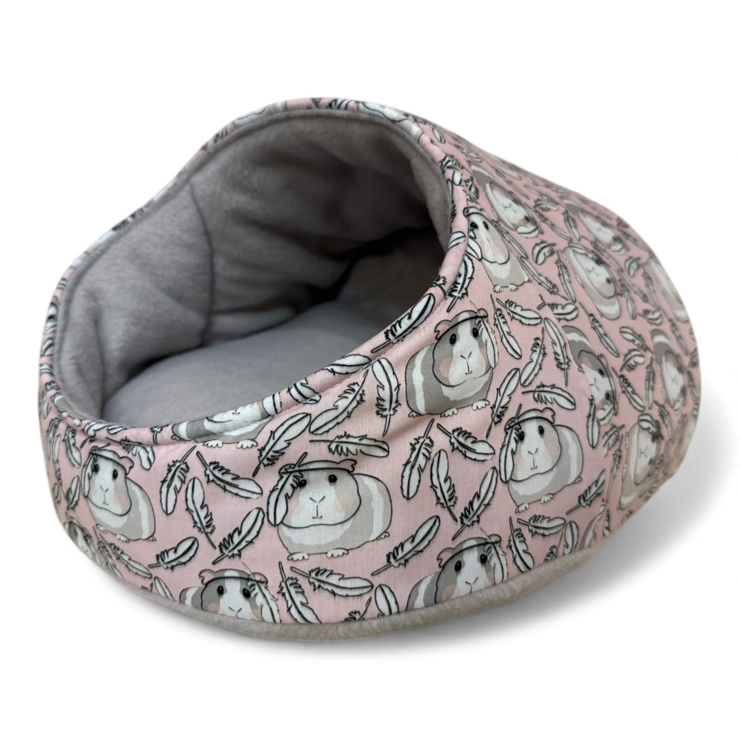 Karieta – flisinis guolis jūrų kiaulytei su žaismingu raštu