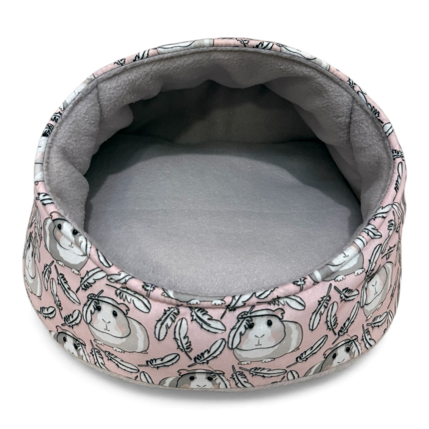 Karieta – flisinis guolis jūrų kiaulytei su žaismingu raštu