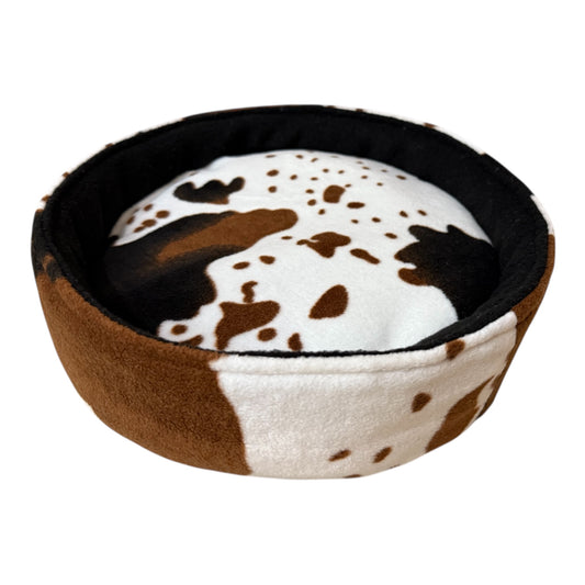 Flisinis guolis jūrų kiaulytei Lėkštė – minkštas, neperšlampamas, juodas su raštu