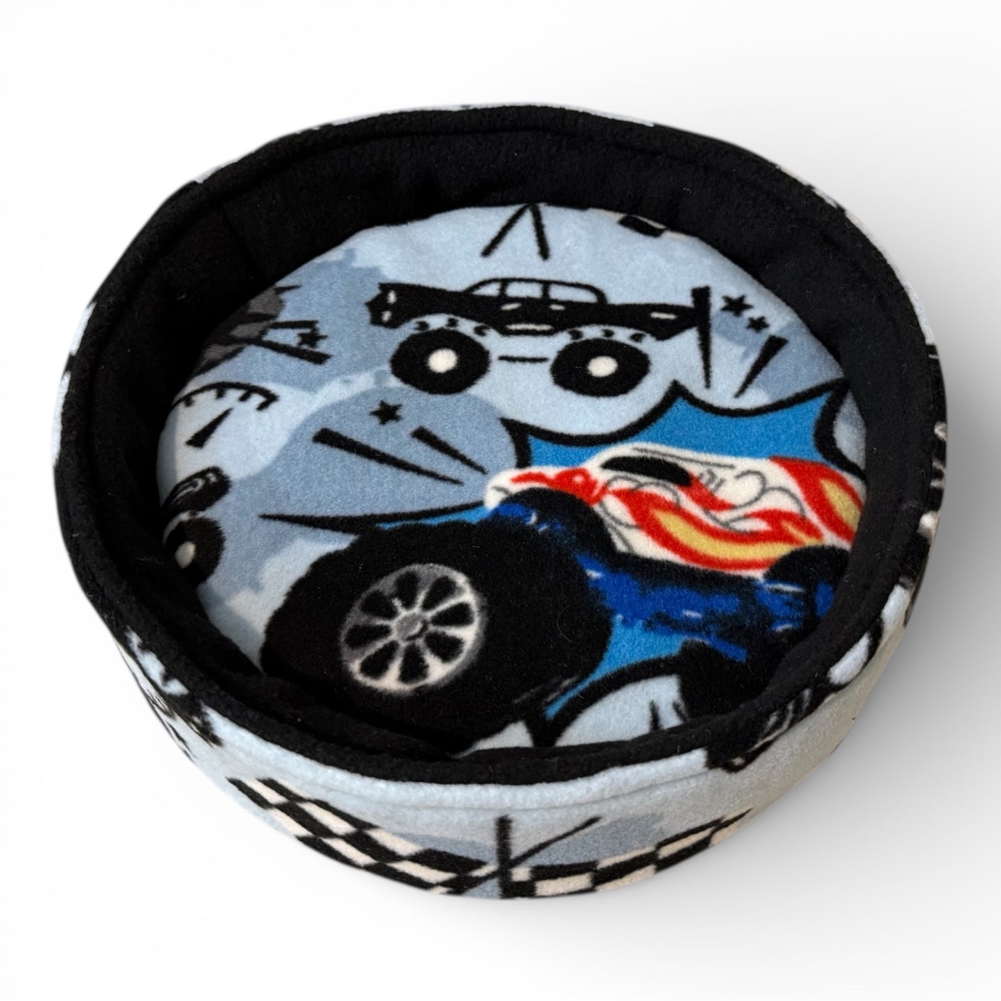 Flisinis guolis jūrų kiaulytei Lėkštė – minkštas, neperšlampamas, juodas su mašinom