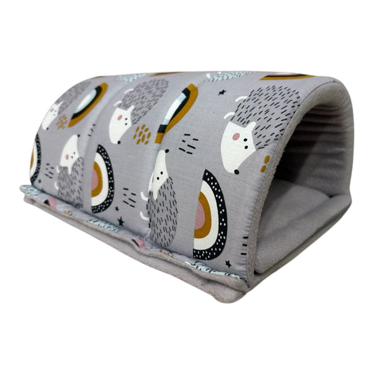 Šiltnamis – tunelio formos flisinis guolis jūrų kiaulytei, pilkas su ežiukais