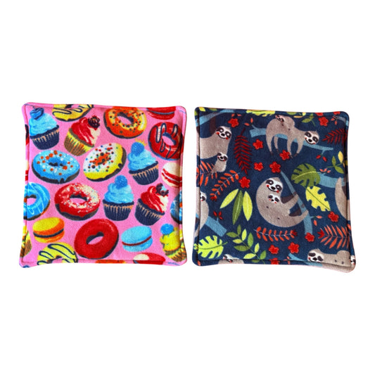 Pašikniukai jūrų kiaulytei (2 vnt) | Flisiniai paklotukai narvui, spurgos ir tinginiai