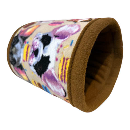 Flisinis tuneliukas jūrų kiaulytei – rudas su šuniukais